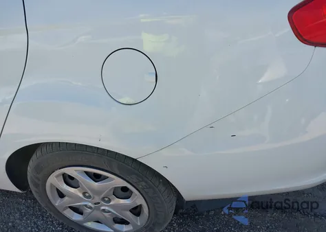 2013 Ford Fiesta S z USA, uszkodzony, nr VIN 3FADP4AJ2DM172177